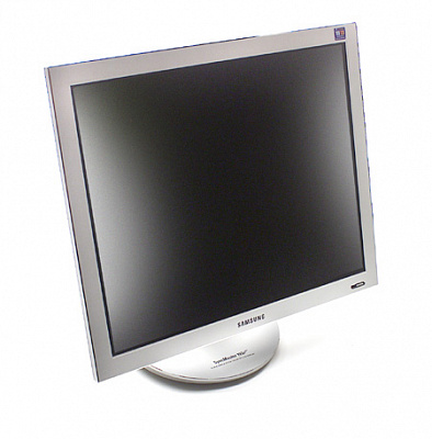 Монитор SAMSUNG 193P+
